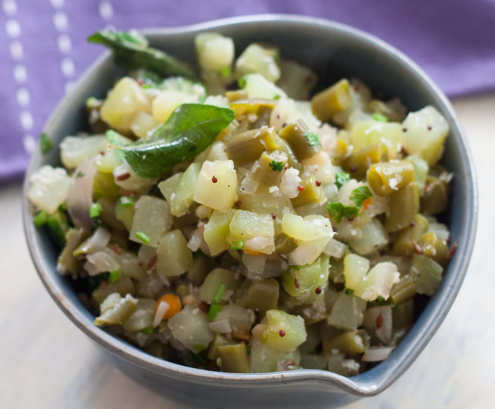 Chow Chow And Beans Poriyal Recipe 