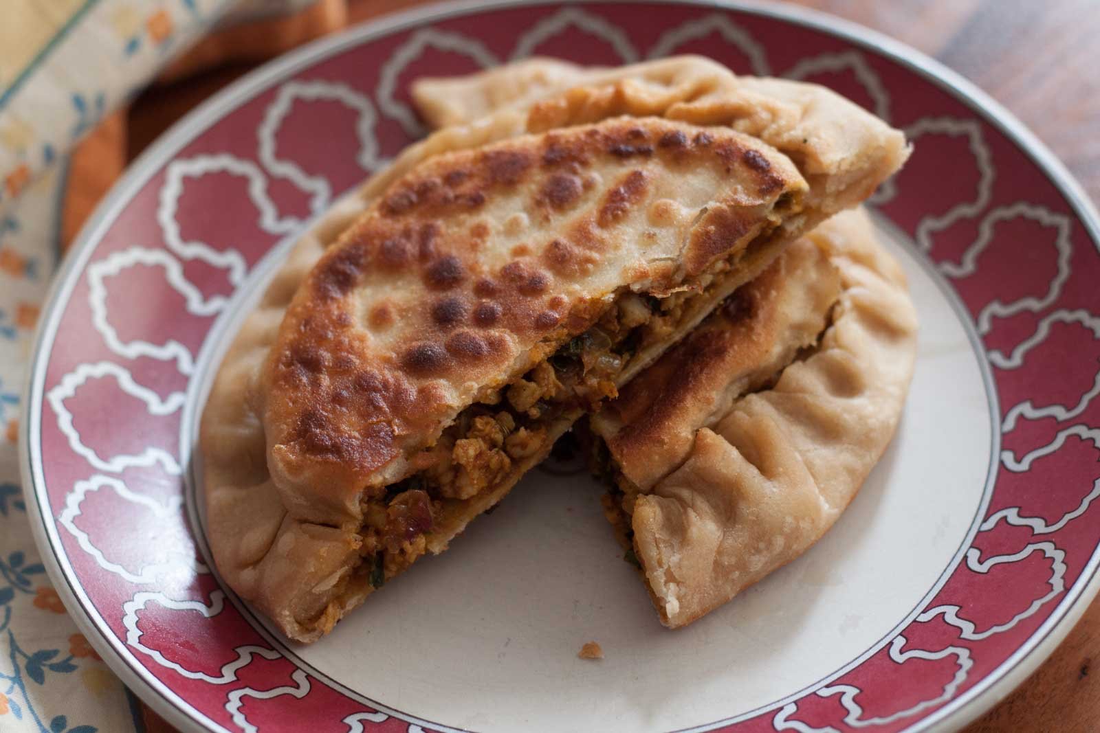 Malabar Style Erachi Pathiri Recipe - Flat Bread Stuffed With Shredded Chicken Malabar Style Erachi Pathiri Recipe - Flat Bread Stuffed With Shredded Chicken