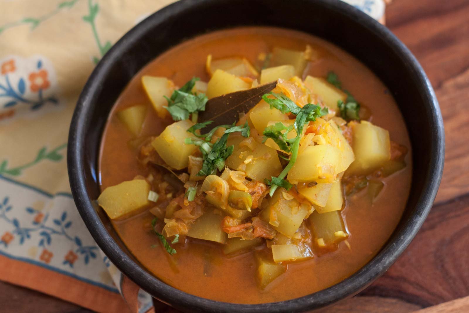 North Indian Style Green Raw Papaya Curry Recipe 