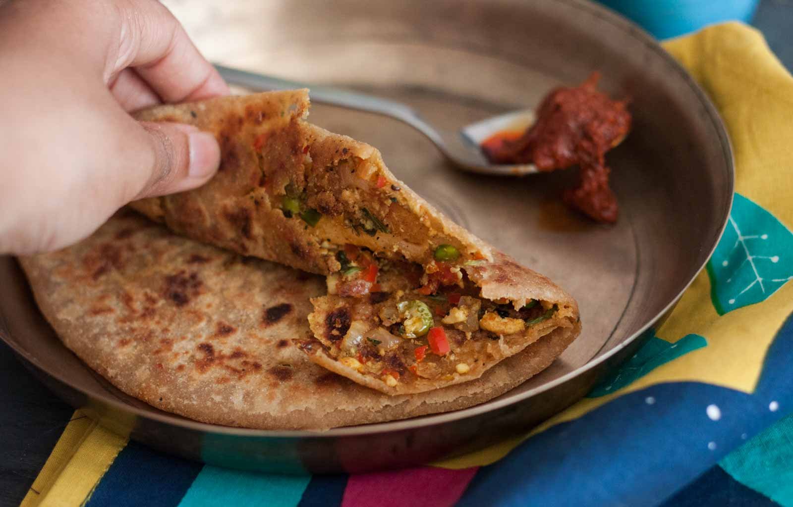 Oats, Peas & Tofu Stuffed Paratha Recipe