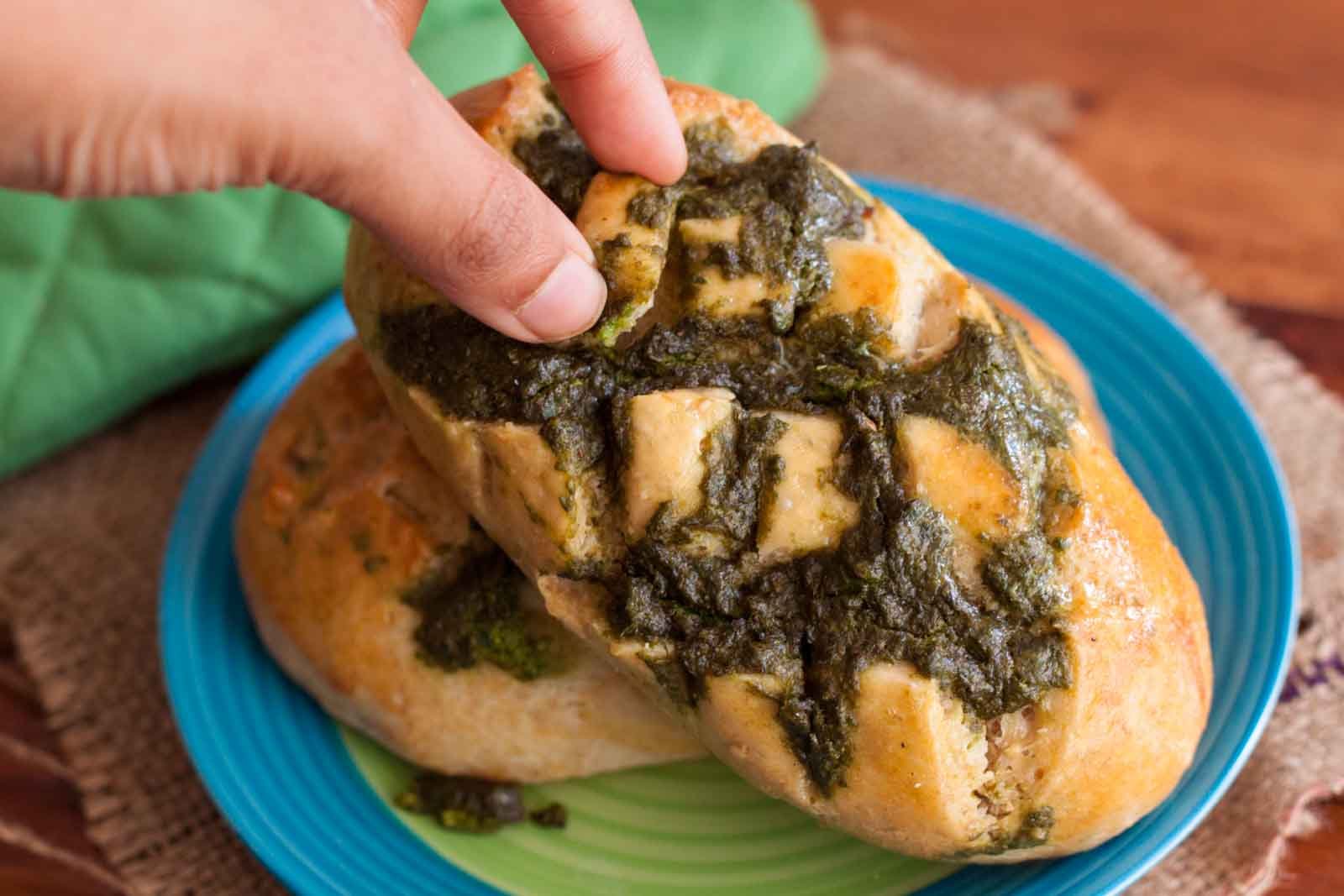 Pull Apart Bread With Basil Pesto Recipe 