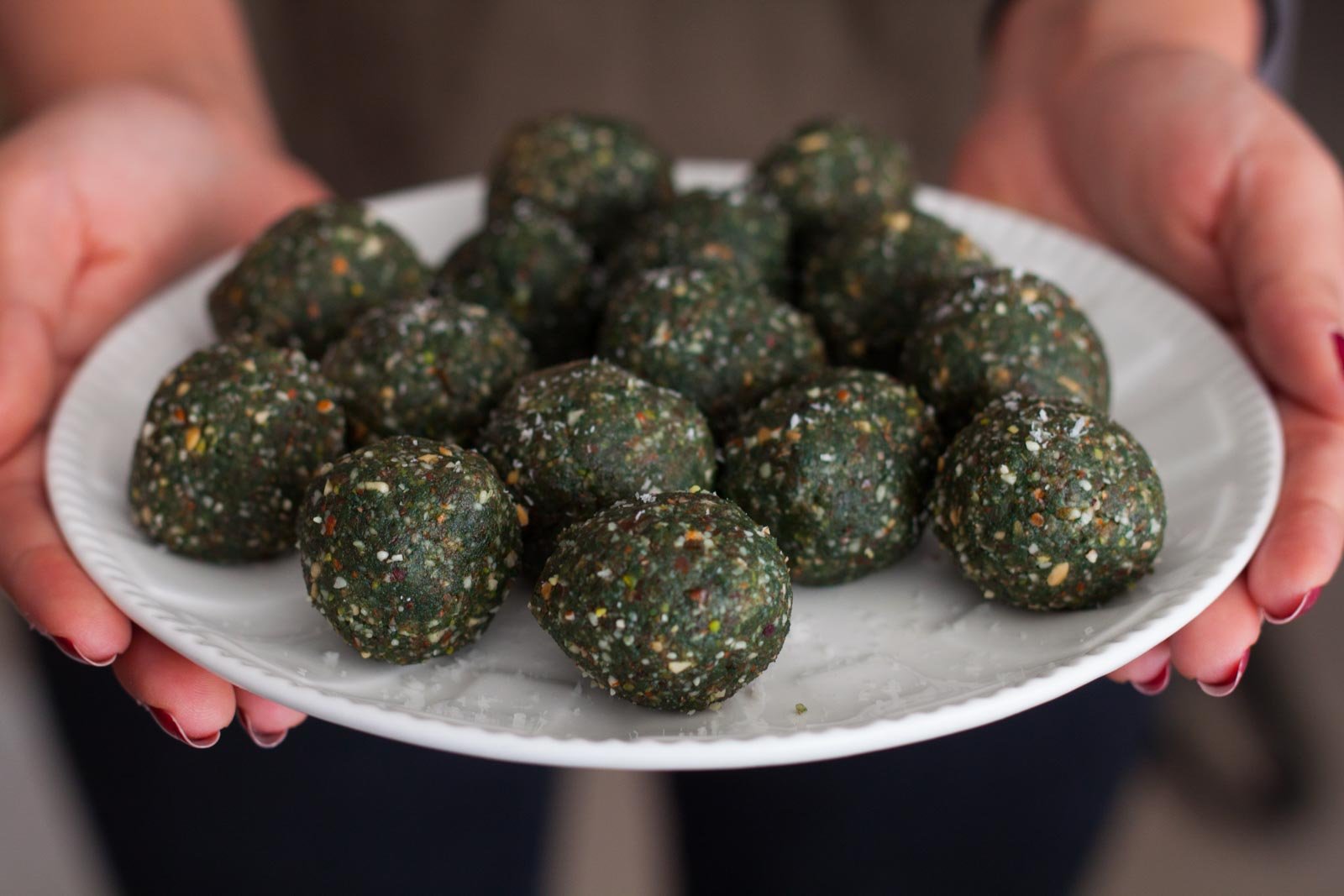 Spirulina Protein Energy Balls with Ragi Recipe Spirulina Protein Energy Balls with Ragi Recipe