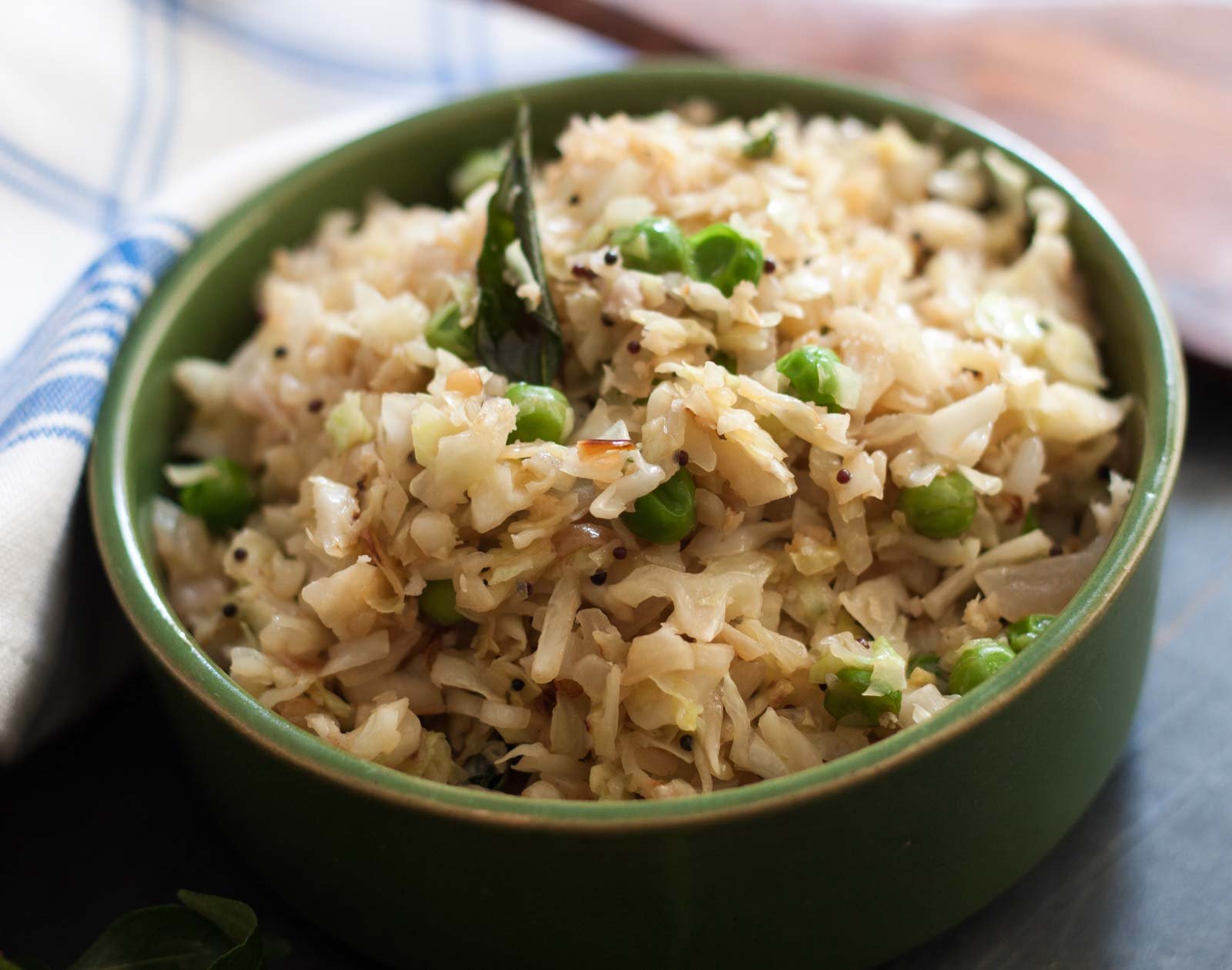 Muttaikose Pattani Poriyal Recipe - Tamil Nadu Style Cabbage And Peas Stir Fry