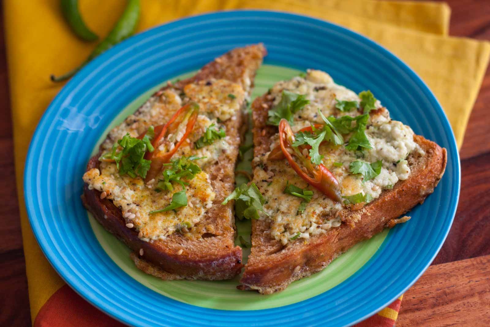 Thai Style Paneer Toast Recipe