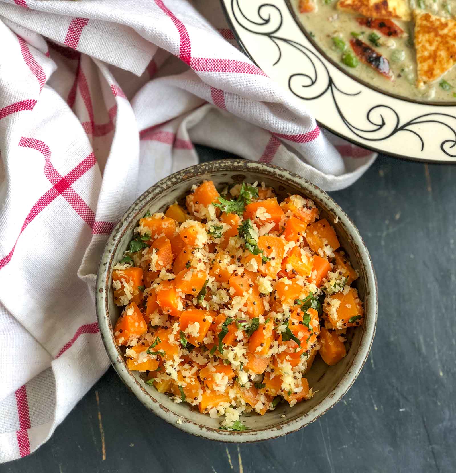Maharashtrian Style Gajarachi Koshimbir Recipe -Carrot Salad