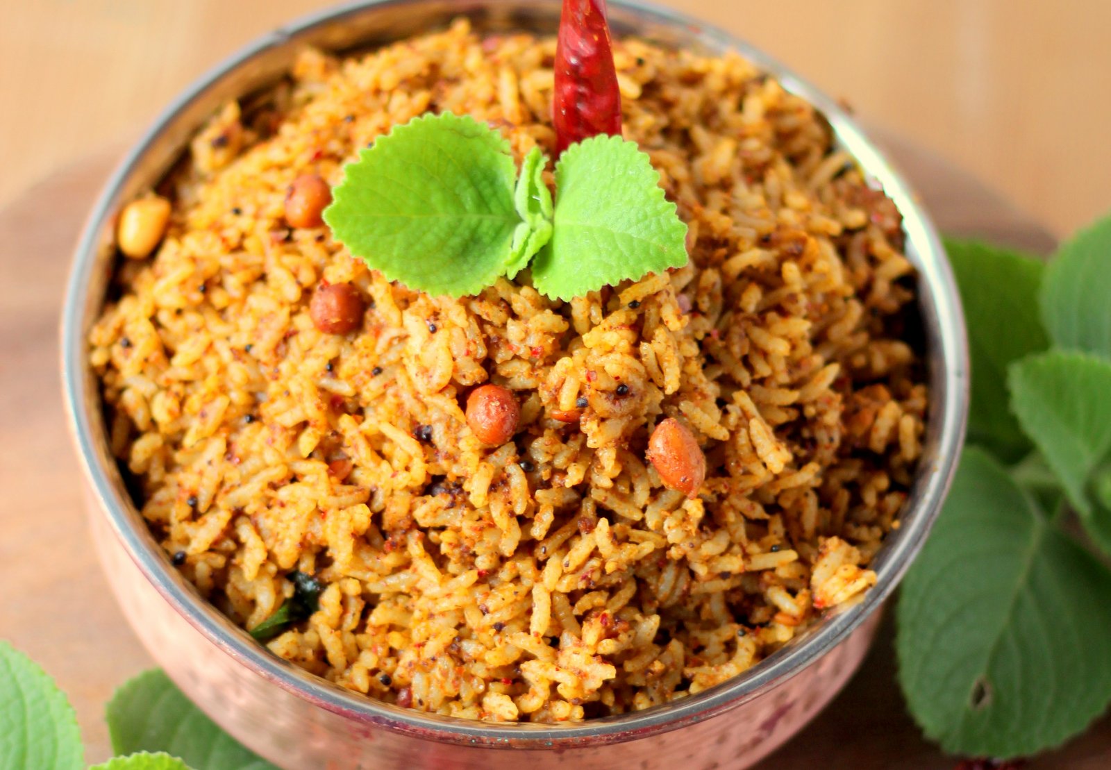 Doddapatre Soppina Chitranna Recipe (Spiced Indian Thyme Rice)