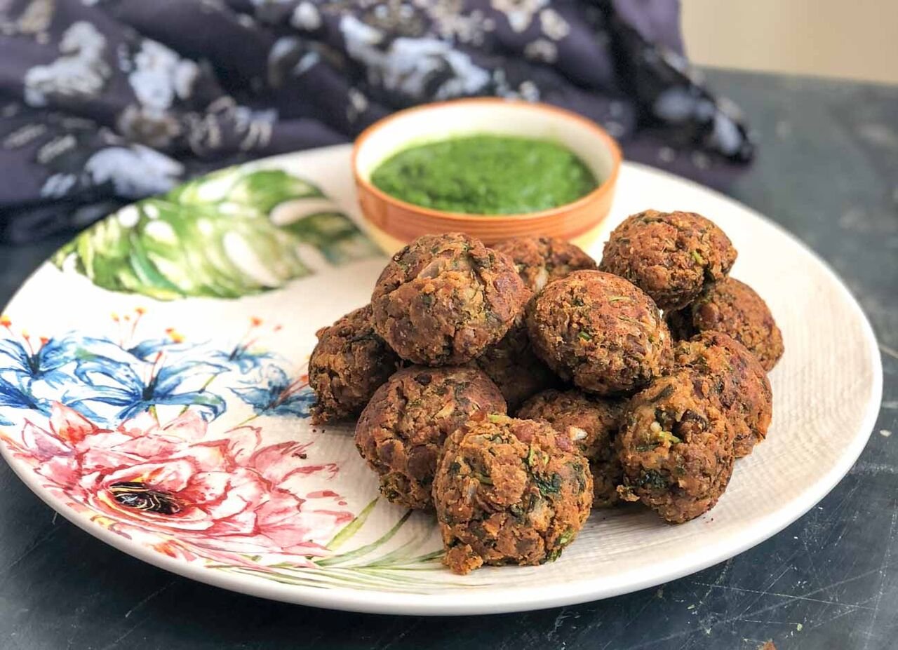 Healthy Kala Chana Pakora Recipe - Black Chickpea Pakora Healthy Kala Chana Pakora Recipe - Black Chickpea Pakora
