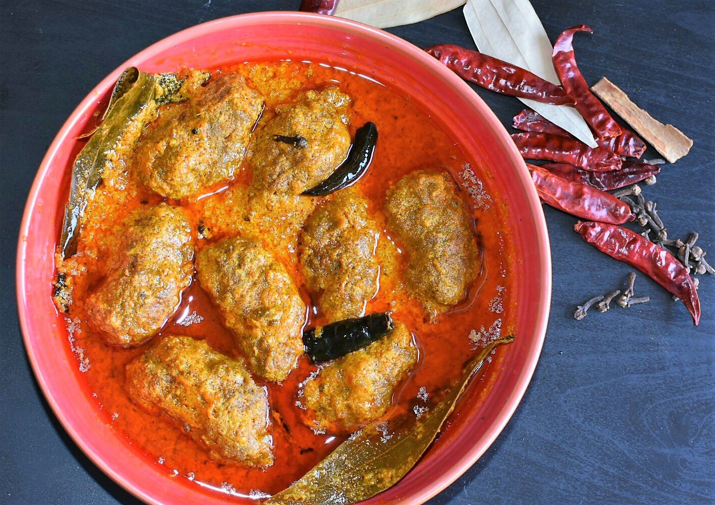 Kashmiri Style Shami Mutsch Recipe - Minced Lamb Cutlets In Yogurt Gravy