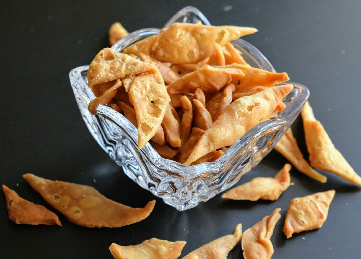 Bengali Style Kucho Nimki Recipe (Diamond Shaped Salty Snacks)