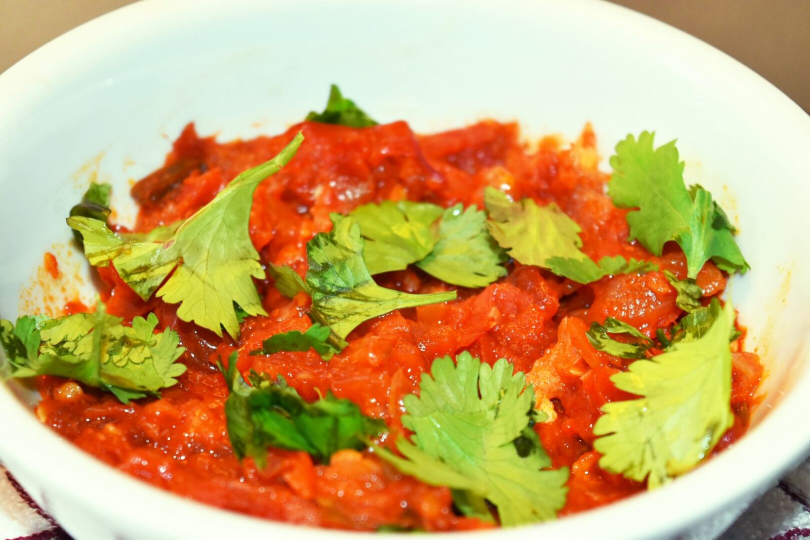 मोसडेंग सरमा रेसिपी - Tripura Style Tomato Chutney Recipe