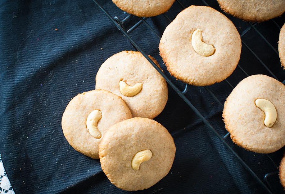 Atta Biscuit Recipe (Whole Wheat Flour Cookies Spiced with Cardamom)