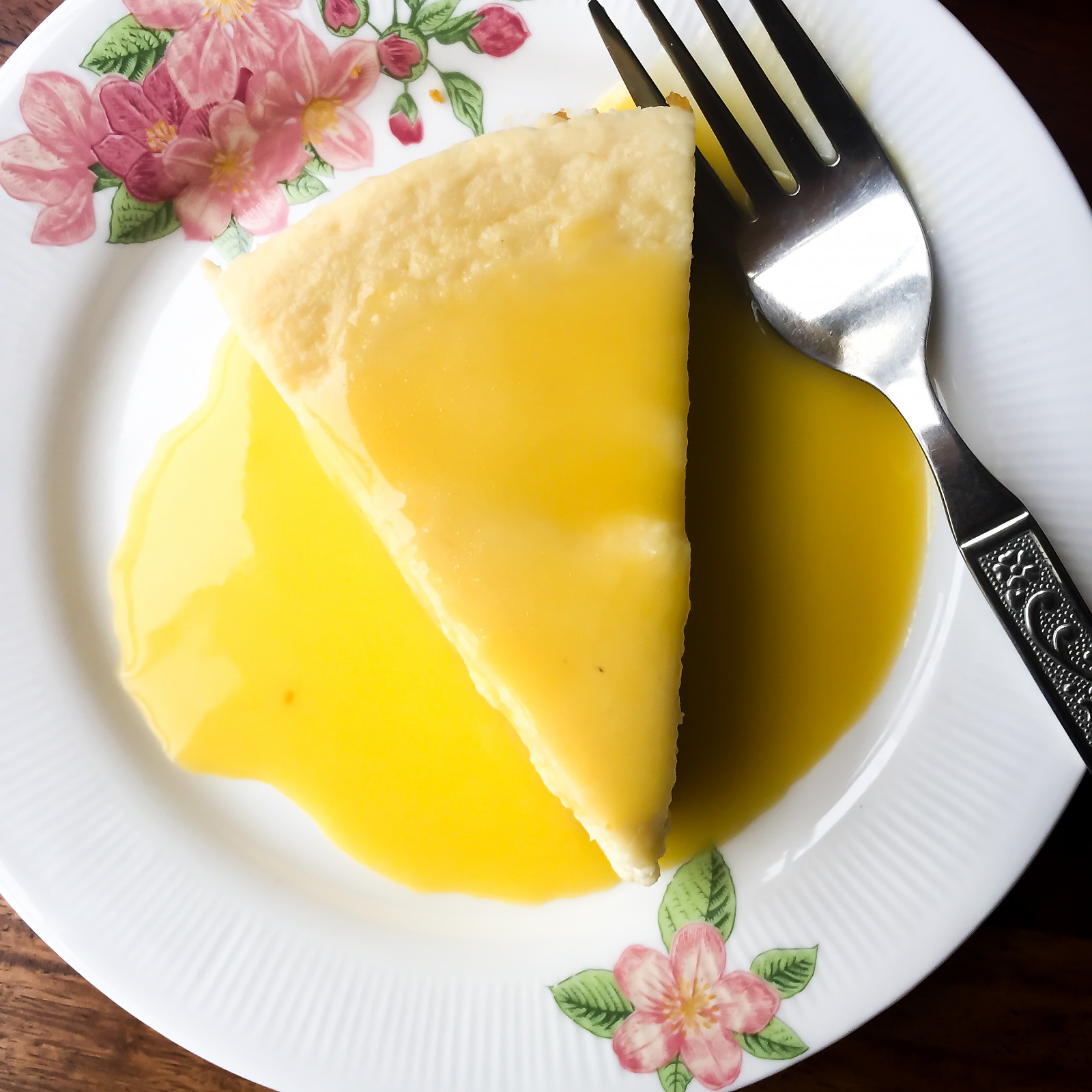 Classic Cheesecake Recipe With Lemon Curd Made Using Preethi Electric Pressure Cooker