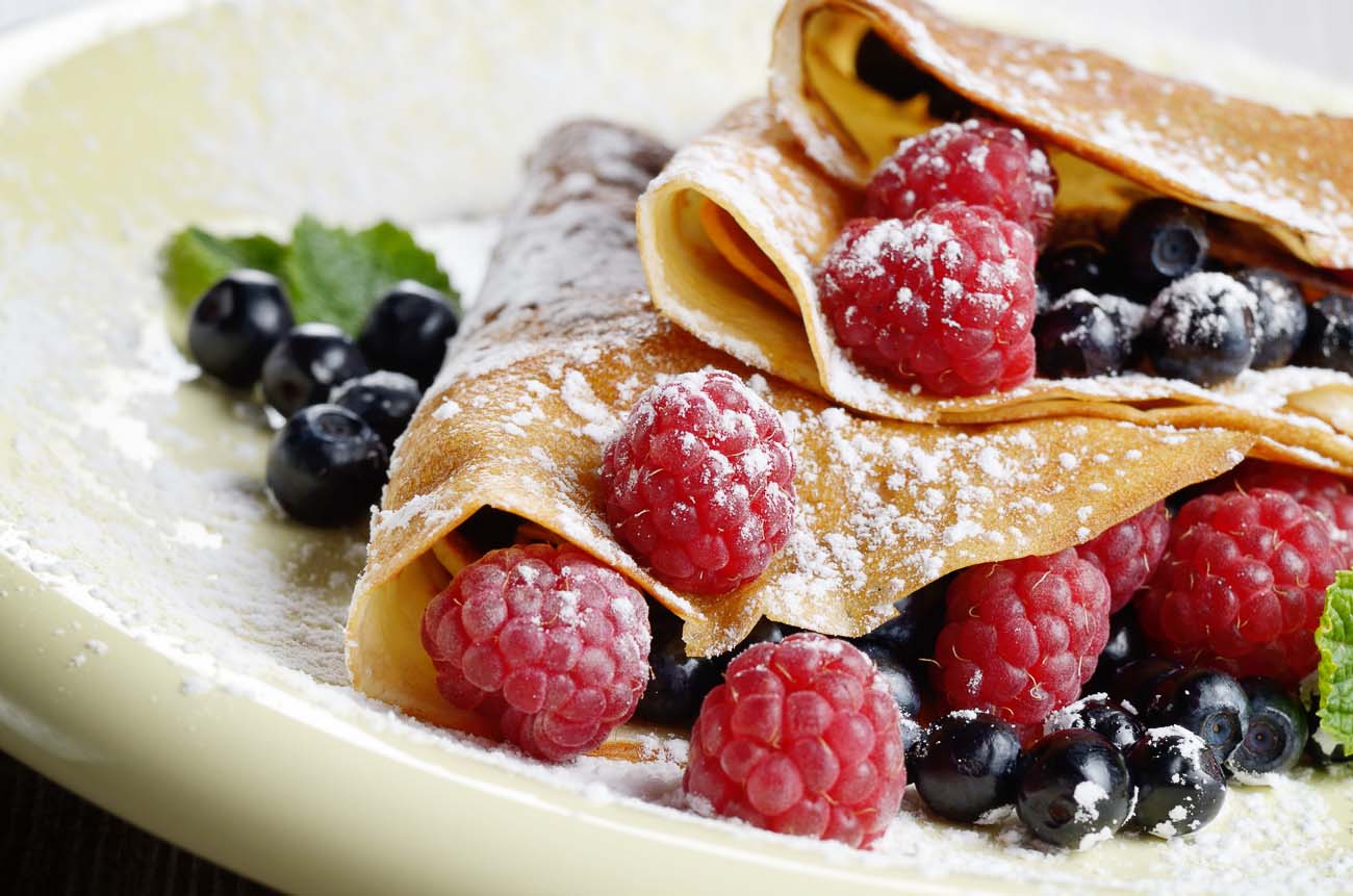 Finger Millet Crepe Recipe with Fruits