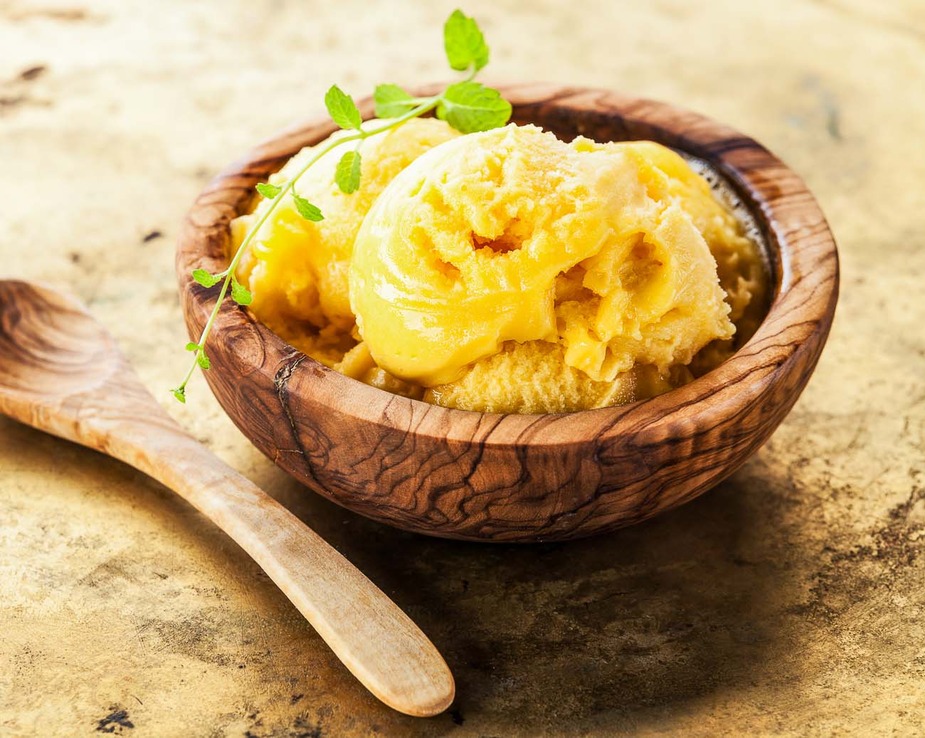 Frozen Mango Yogurt Recipe-Mango Froyo Frozen Mango Yogurt Recipe-Mango Froyo
