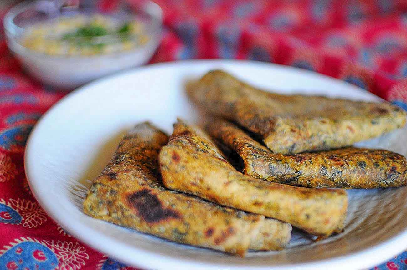 Methi And Palak Paratha Recipe