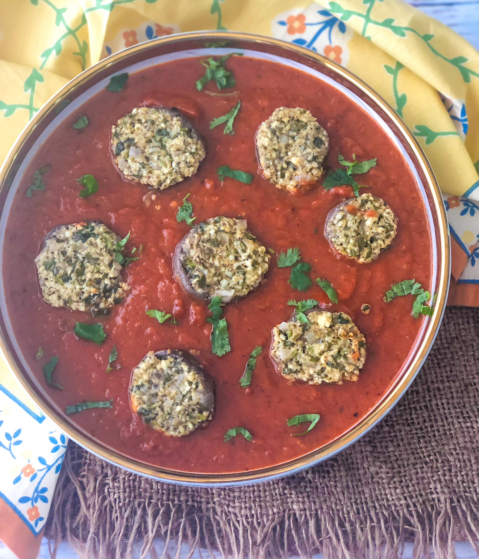 Paneer Stuffed Mushroom Masala Recipe 