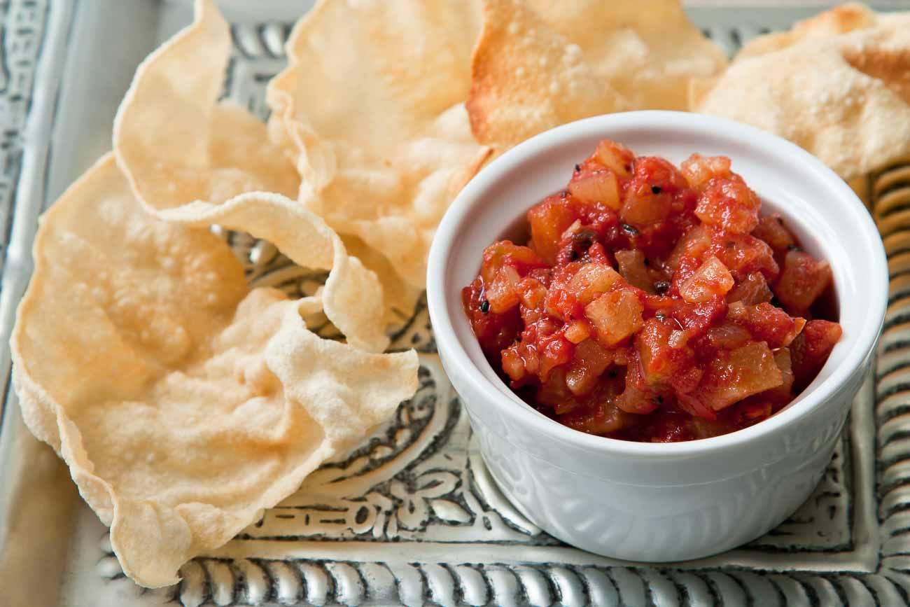 Sweet and Spicy Tomato Chutney Recipe With Garlic