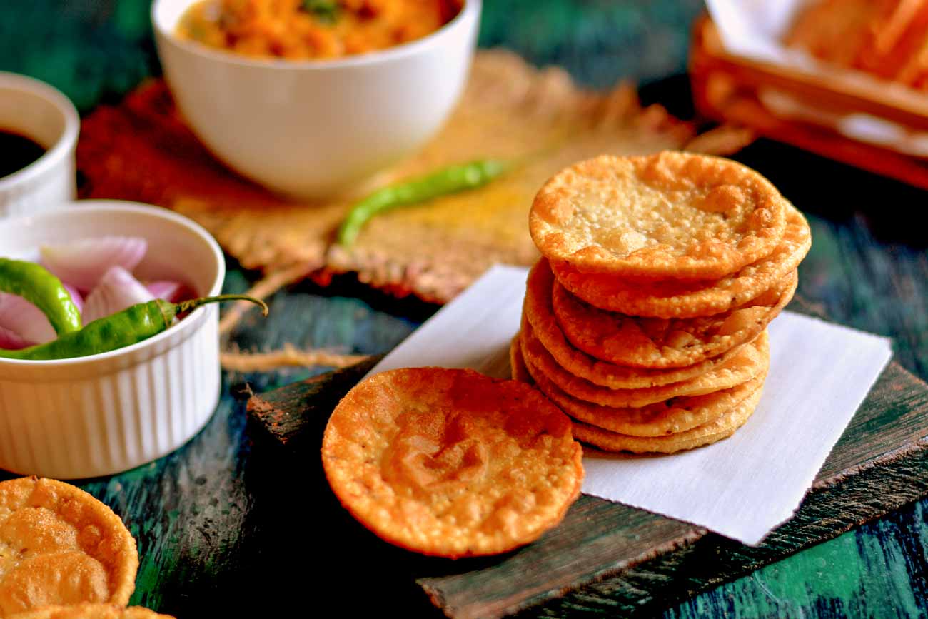 Sindhi Pakwan Recipe - Crisp Delicious Puri