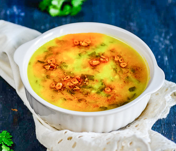 Lahsuni Palak Dal Recipe (Spinach & Lentil Curry with Garlic) Lahsuni Palak Dal Recipe (Spinach & Lentil Curry with Garlic)