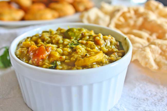 Avalakki Bisi Bele Bhat Recipe Avalakki Bisi Bele Bhat Recipe