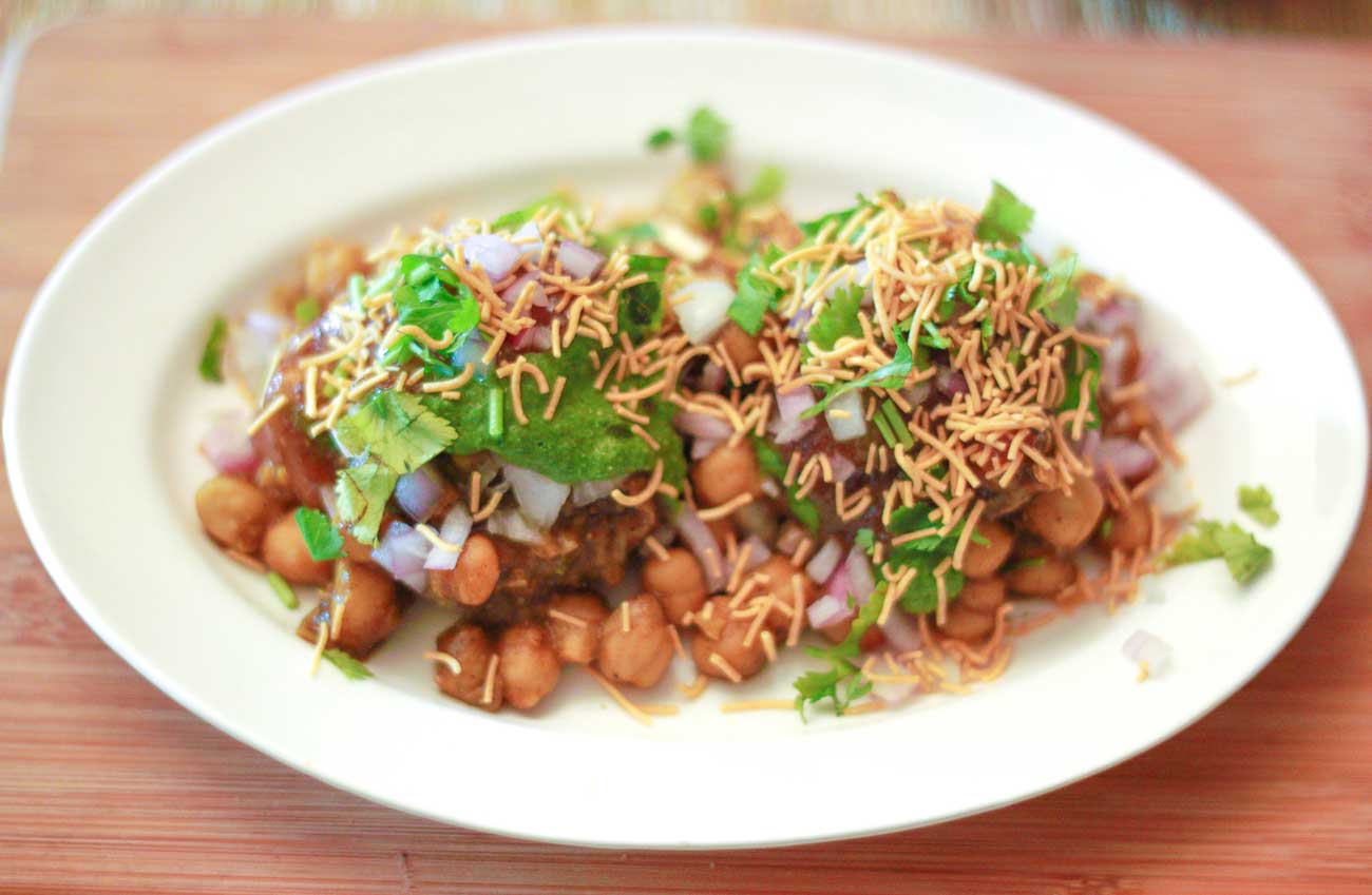 Aloo Tikki Chaat