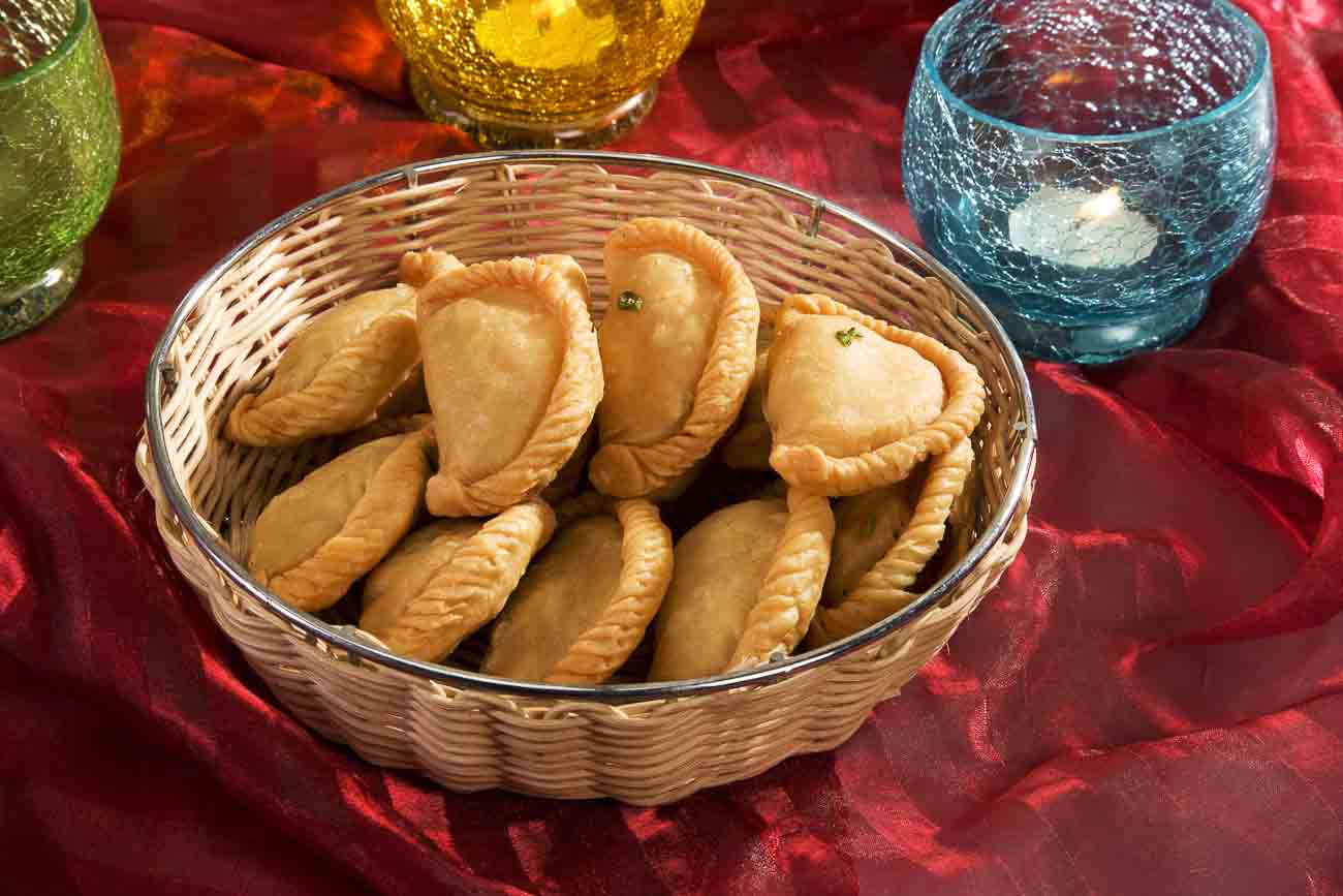 Maharashtrian Karanji Recipe (Gujiya) - A Delicious Diwali Sweet by Archana's Kitchen