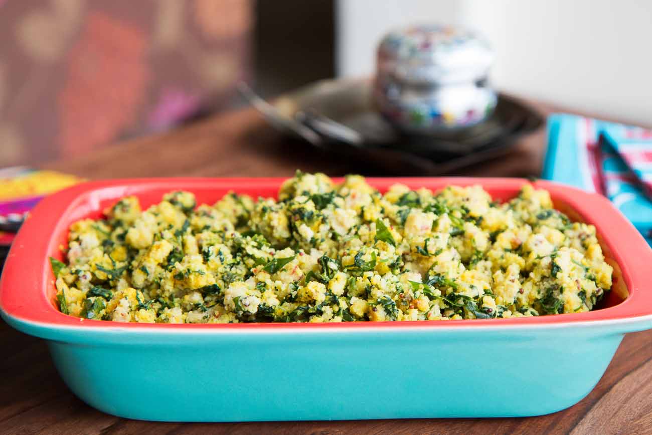 मेँथीआ कीरै परुप्पू उसिलि रेसिपी - Steamed Lentil Crumbled With Fenugreek Leaves (Recipe In Hindi)