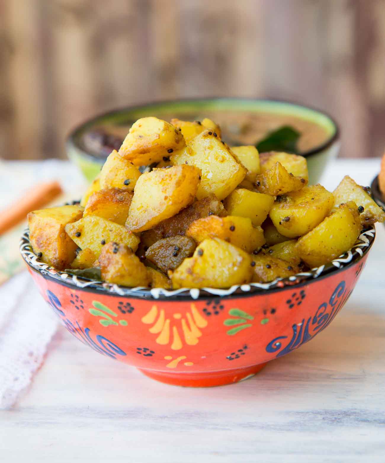 तीखा आलू रोस्ट रेसिपी - Spicy Potato Roast Recipe (Recipe In Hindi)