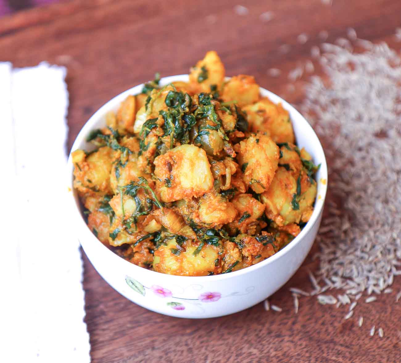 आलू मेथी की सब्ज़ी रेसिपी - Potato Fenugreek Leaves Stir Fry (Recipe In Hindi) आलू मेथी की सब्ज़ी रेसिपी - Potato Fenugreek Leaves Stir Fry (Recipe In Hindi)