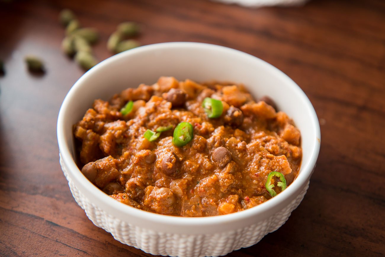 Baale Dindu Kadale Palya - Banana Stem Curry With Chickpeas Recipe Baale Dindu Kadale Palya - Banana Stem Curry With Chickpeas Recipe