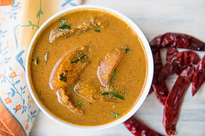 Thouthe Kodel Recipe (Mangalore Southekayi Curry)