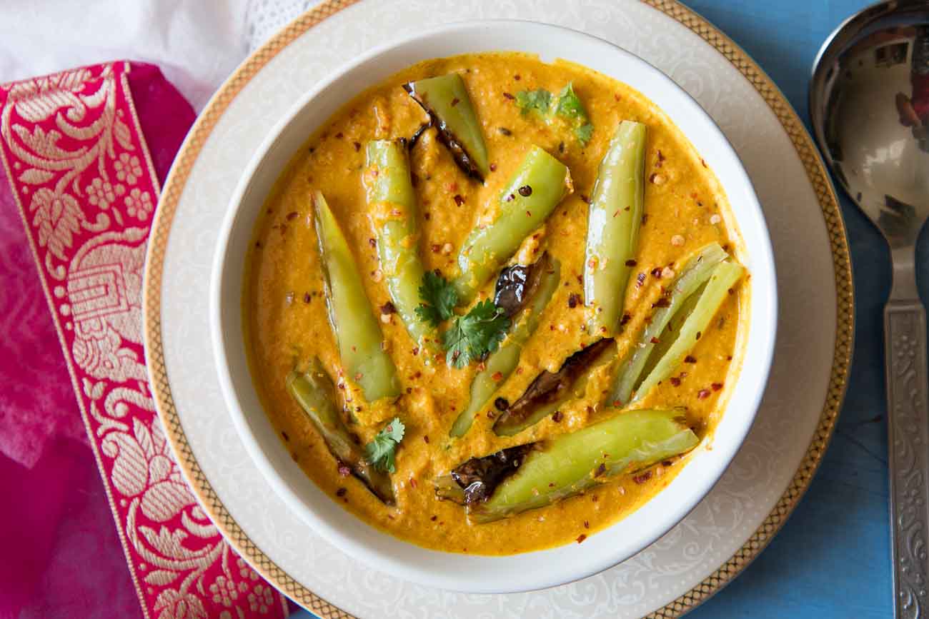 Mirchi Ka Salan Recipe (Chillies in Tangy Spicy Peanut Sesame Curry)