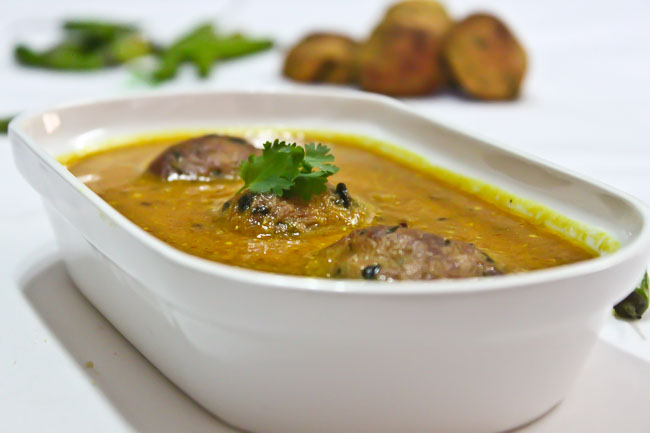 Sweet Potato & Oatmeal Kofta Curry (Non Fried)