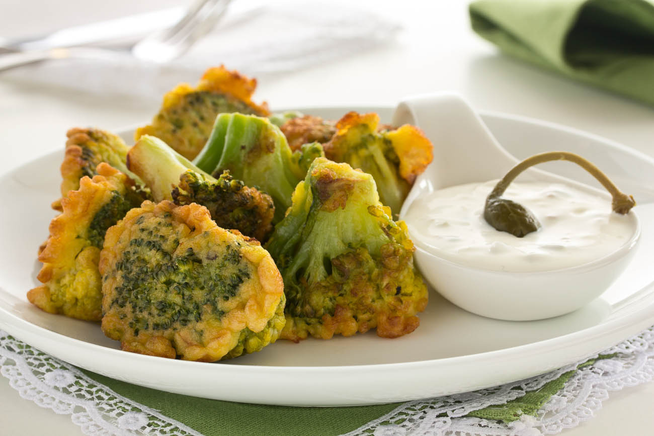 Cheese Broccoli Fritter Recipe - Pan Fried Broccoli Pakora 