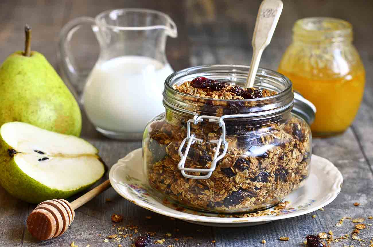 Home Made Breakfast Granola Recipe