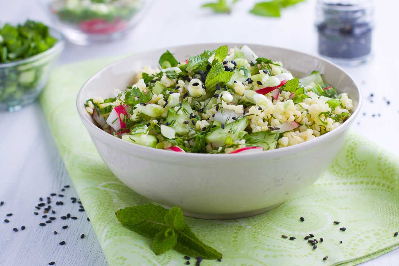 Healthy Foxtail Millet Raw Mango & Vegetable Salad Recipe