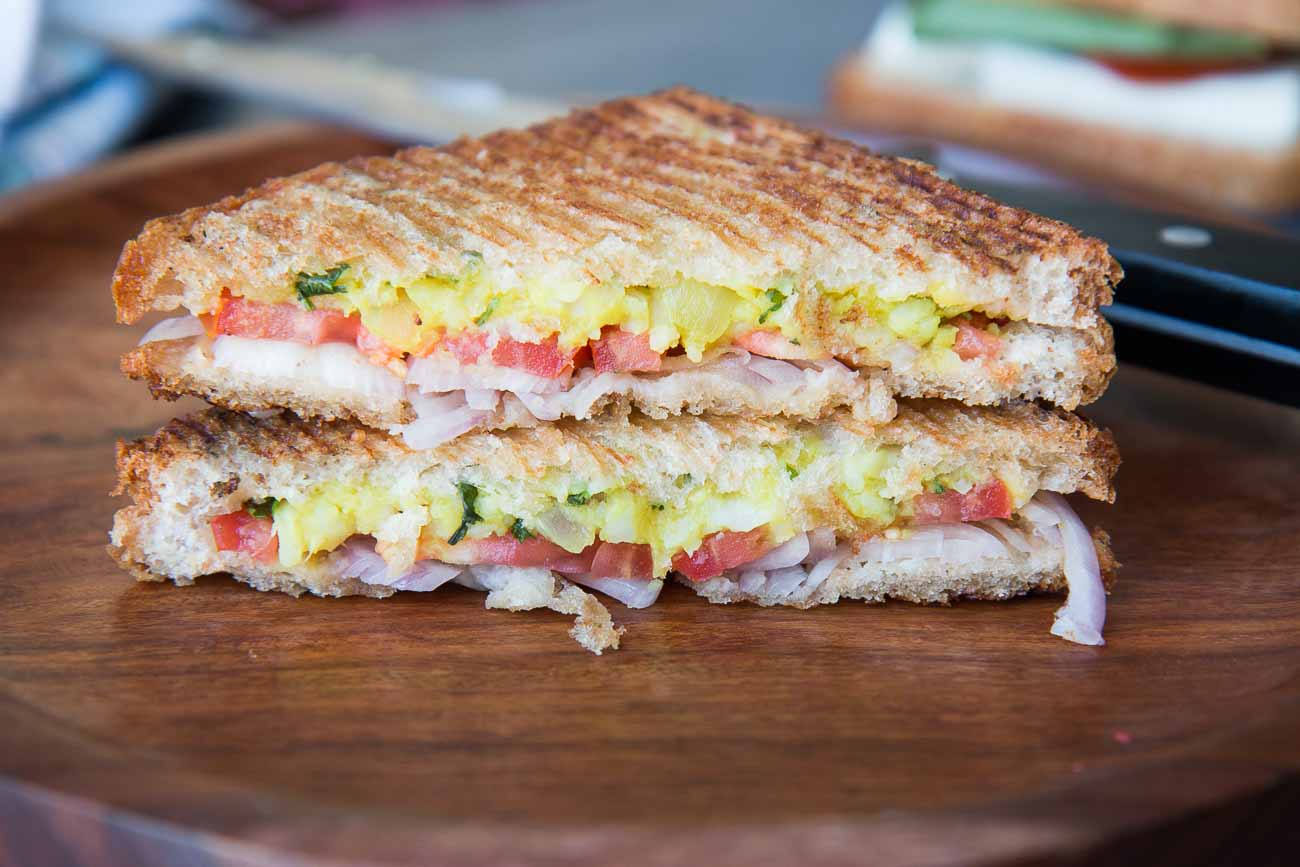 Masala Oats And Potato Sandwich Recipe