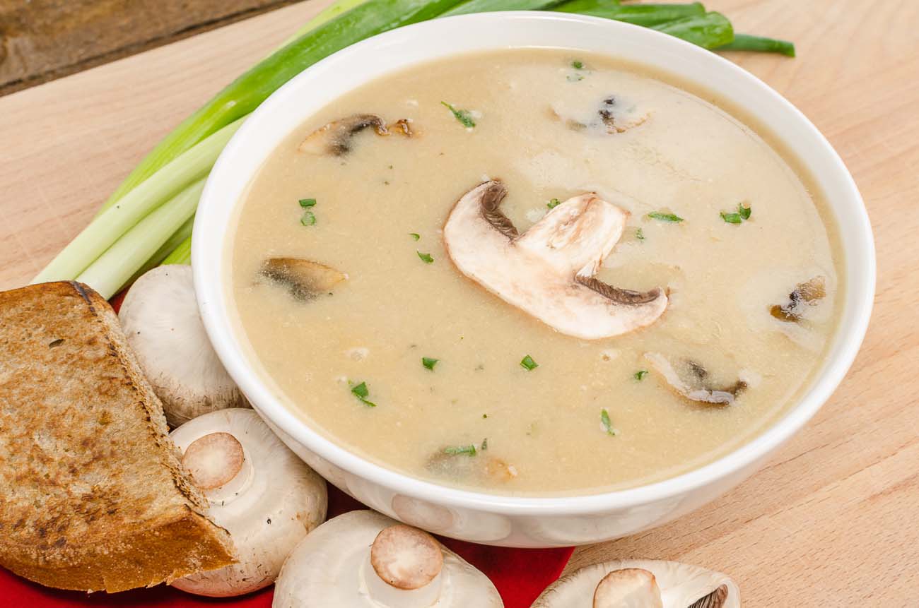 Cream Of Mushroom & Spring Onion Soup Recipe