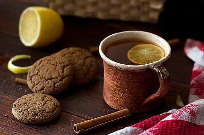 Black tea lemon sales