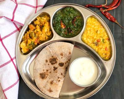 Portion Control Meal Plate: Phanu, Palak Methi Kapa, Thechwani & Madua Ki Roti 