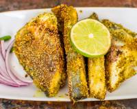 Crispy Pan Fried Pomfret Recipe