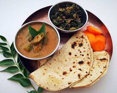 Lunch Meal Plate : Mangalorean Bhende Puli Kodel With Roti And Salad