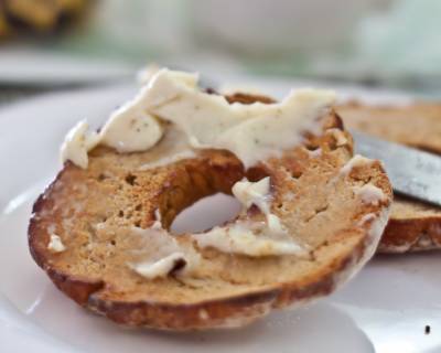 Whole Wheat Bagel Recipe With Sesame And Rosemary