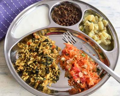 Portion Control Meal Plate: Chow Chow Kootu, Masoor Dal, Spinach Rice & Salad