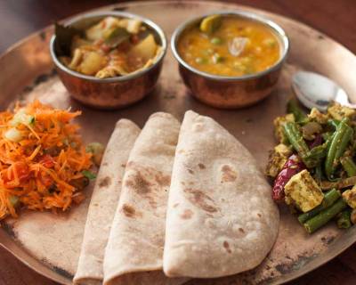 Everyday Meal Plate: Bengali Style Moong Dal, Stir Fried Green Beans, Papad Er Dalna & Salad