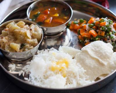 Everyday Meal plate:Sorakkai Kootu,Carrot Beans Thoran,Thakkali Rasam & Rice