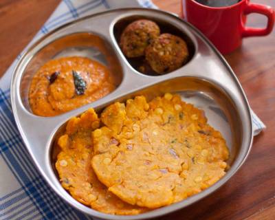 Breakfast Plate: Gine Pindi,Mamidikaya Pesarappu Pachadi & Bobbarlu Vada