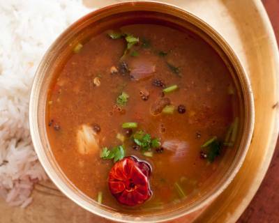 चेटिनाड स्टाइल पुंडु रसम रेसिपी - Garlic Rasam (Recipe In Hindi)