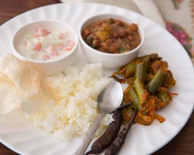 Everyday Meal Plate : Brinjal Poriyal,Kadalai Puli Kuzhambu,Cucumber Raita & More