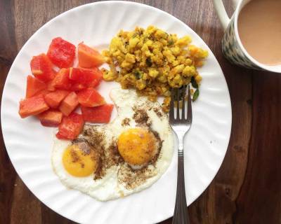 Breakfast Meal Plate : Moong Dal Upma,Fried Egg,Papaya & Tea